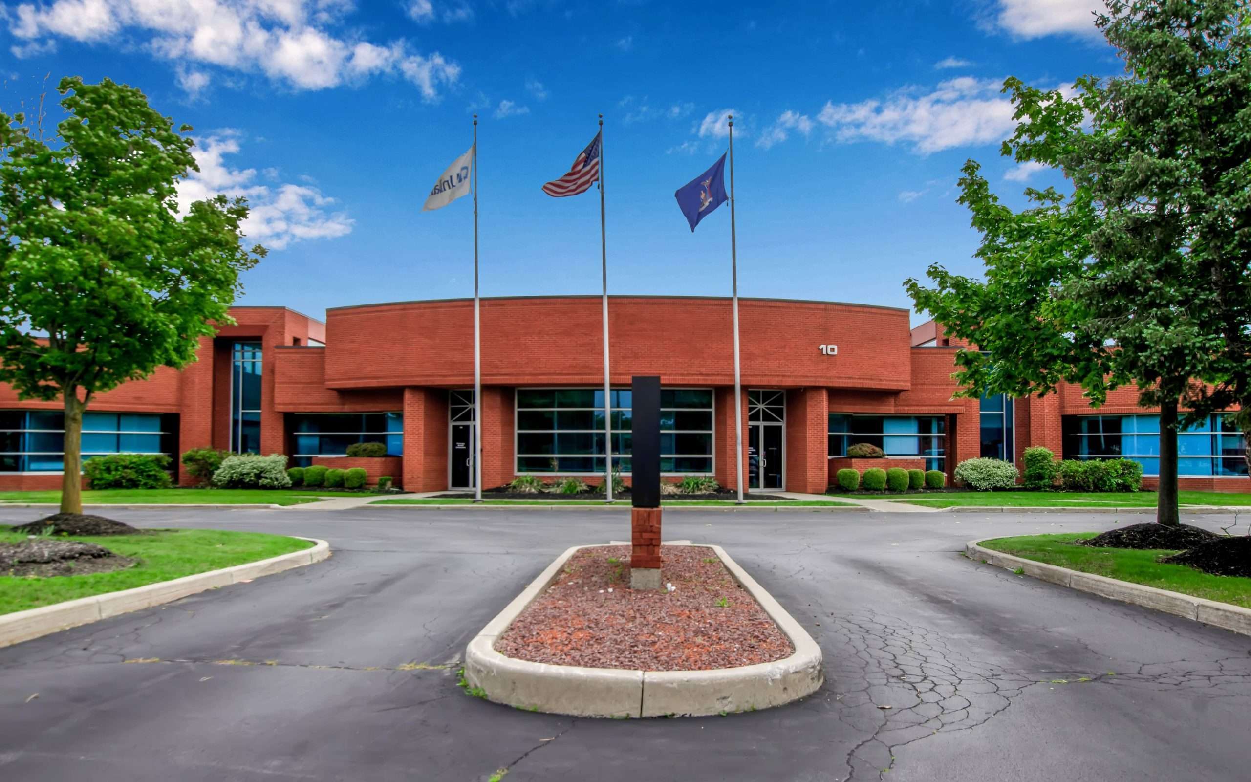 Amherst International Park | Amherst, NY Flex Space for Lease